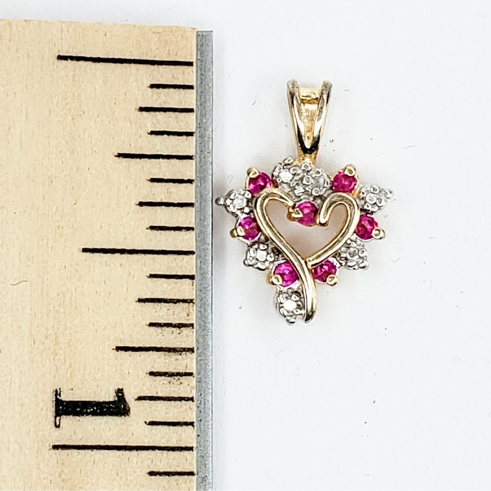 Vintage 925 Vermeil DL Ruby Beautiful Dainty Tiny Heart Valentine's Pendant - Picture 5 of 6
